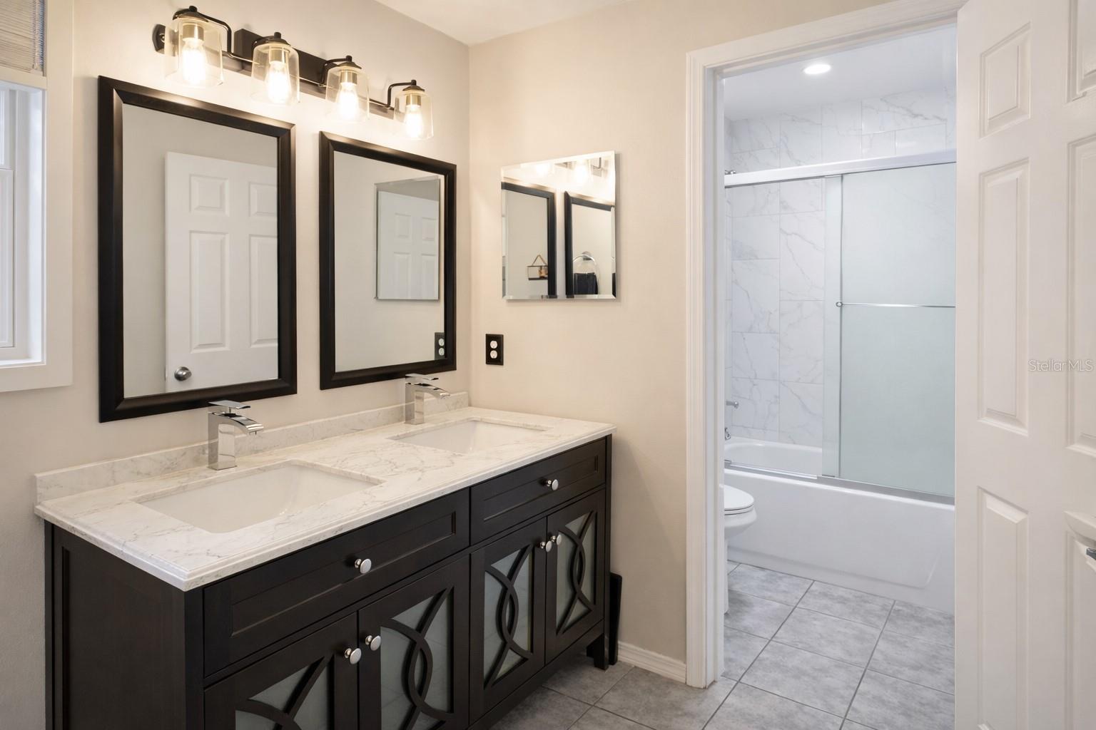 STERLING PARK UNIT 03 - Residential