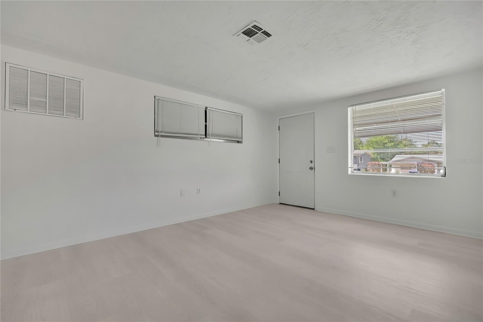 BEVERLY HILLS UNIT 03A - Residential