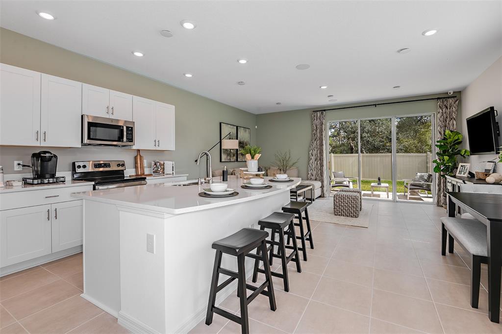 THE TOWNHOMES AT ANTHEM PARK - Residential