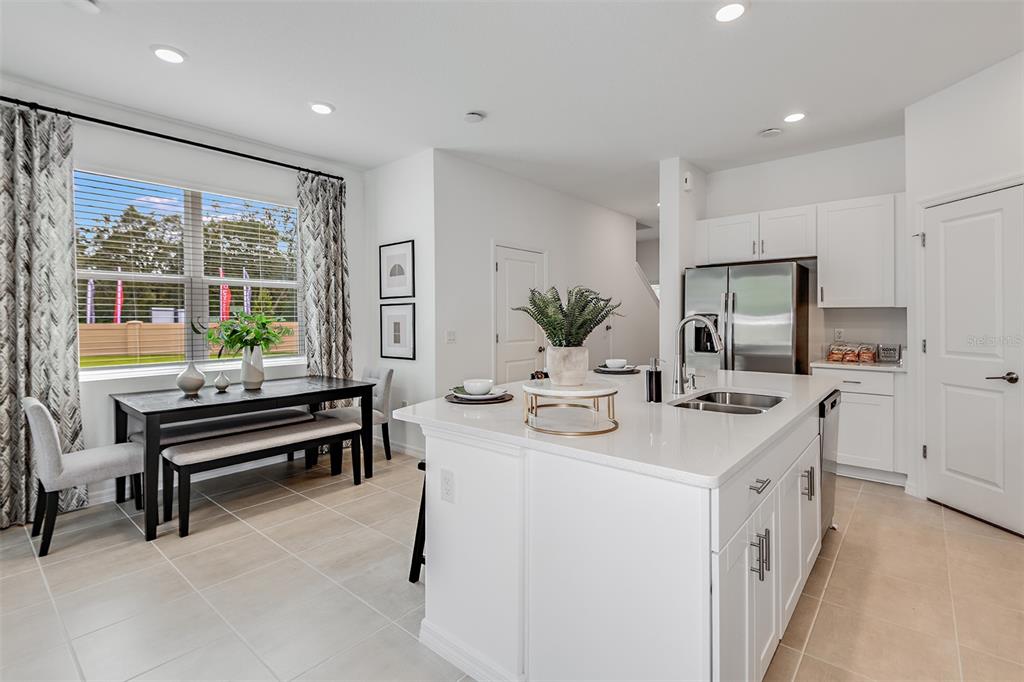 THE TOWNHOMES AT ANTHEM PARK - Residential