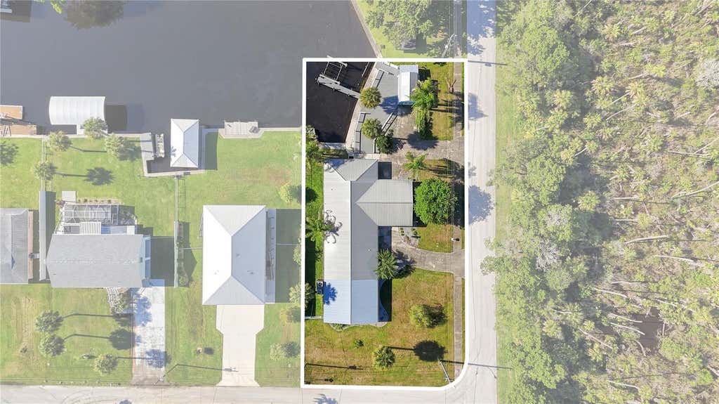 Photo of 1791 NW 21st Court, Crystal River, FL 34428 (MLS # G5116384)