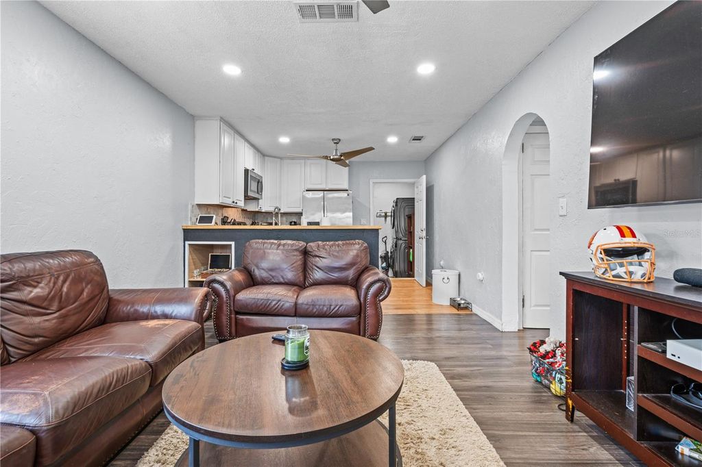 Photo of 2850 38th Avenue N, St Petersburg, FL 33713 (MLS # TB8414666)