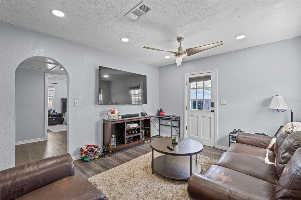 Photo of 2850 38th Avenue N, St Petersburg, FL 33713 (MLS # TB8414666)