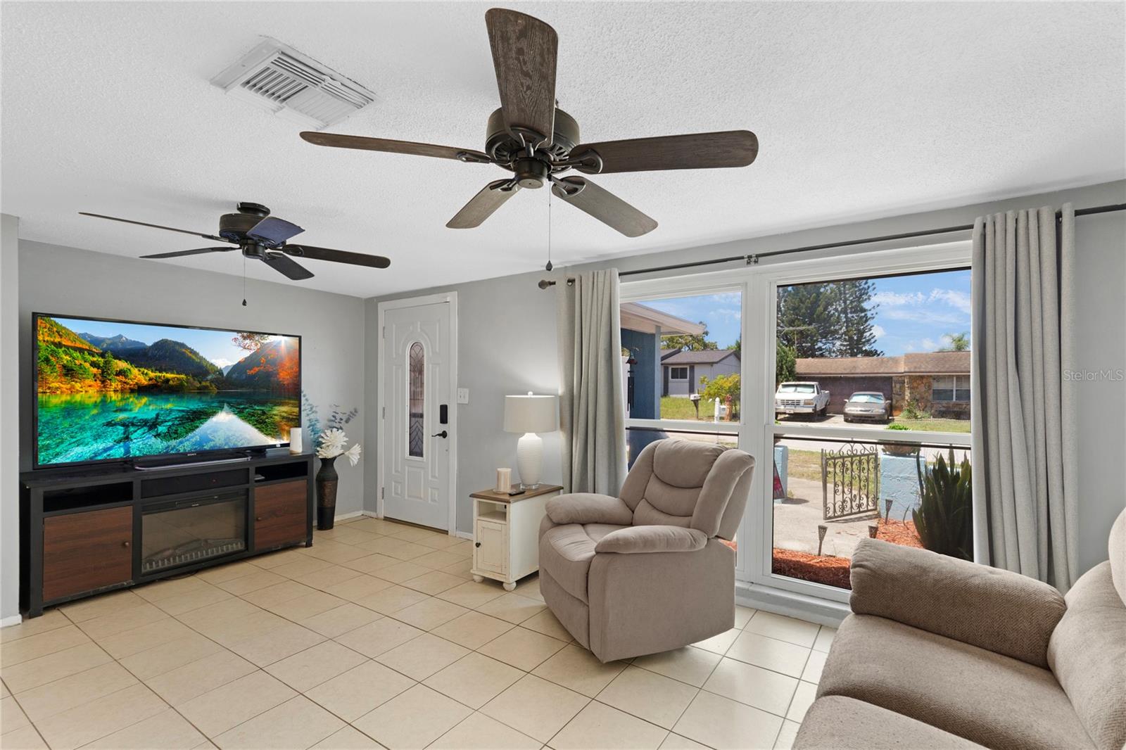 9720 GRAY FOX LANE