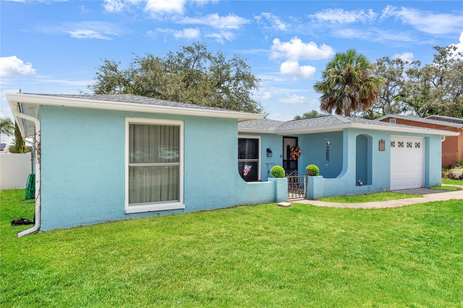 9720 GRAY FOX LANE