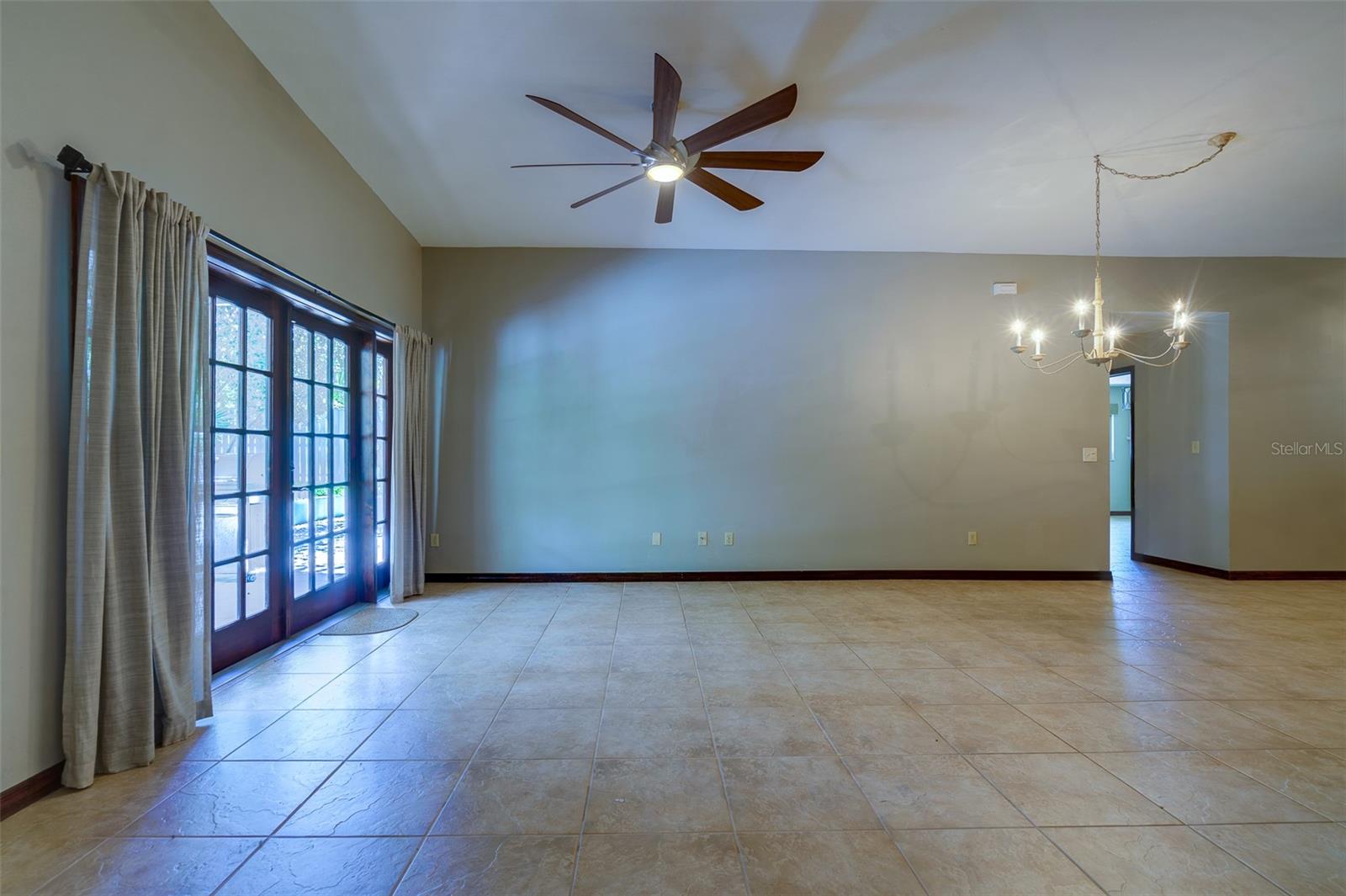 EAGLES NEST GARDENS ESTATES - Residential Lease