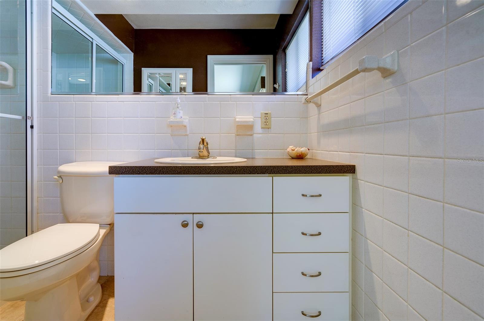 EAGLES NEST GARDENS ESTATES - Residential Lease