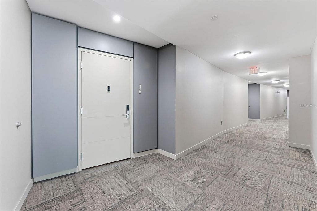 Photo of 912 Channelside Drive #2601, Tampa, FL 33602 (MLS # TB8455574)