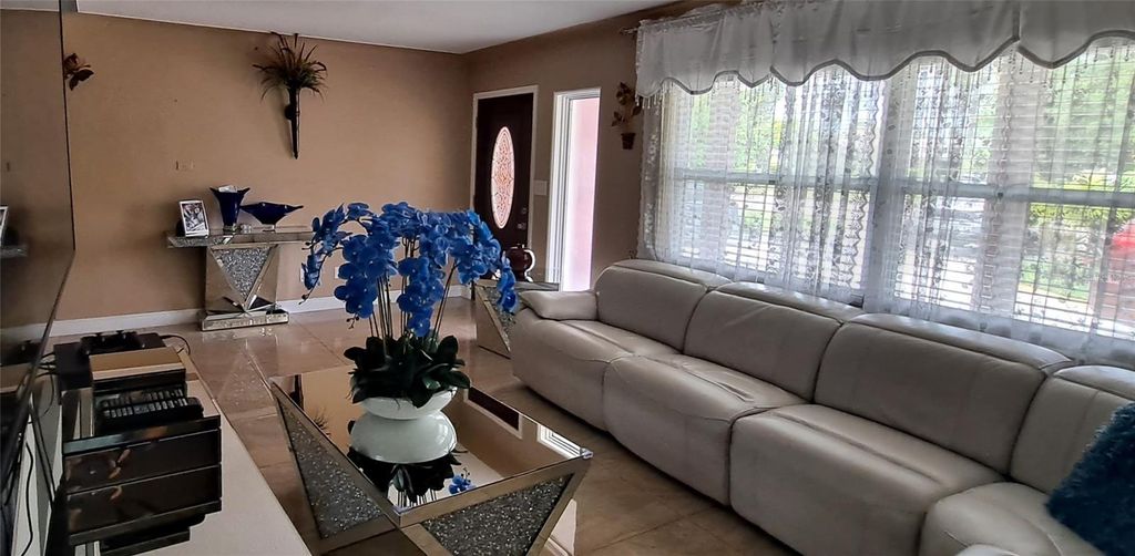 Photo of 3964 22nd Avenue N, St Petersburg, FL 33713 (MLS # TB8470340)