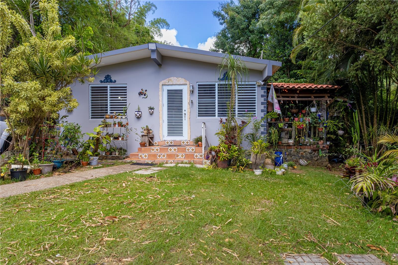 179 Road, KM 3.0 BO GUAMANI 4
