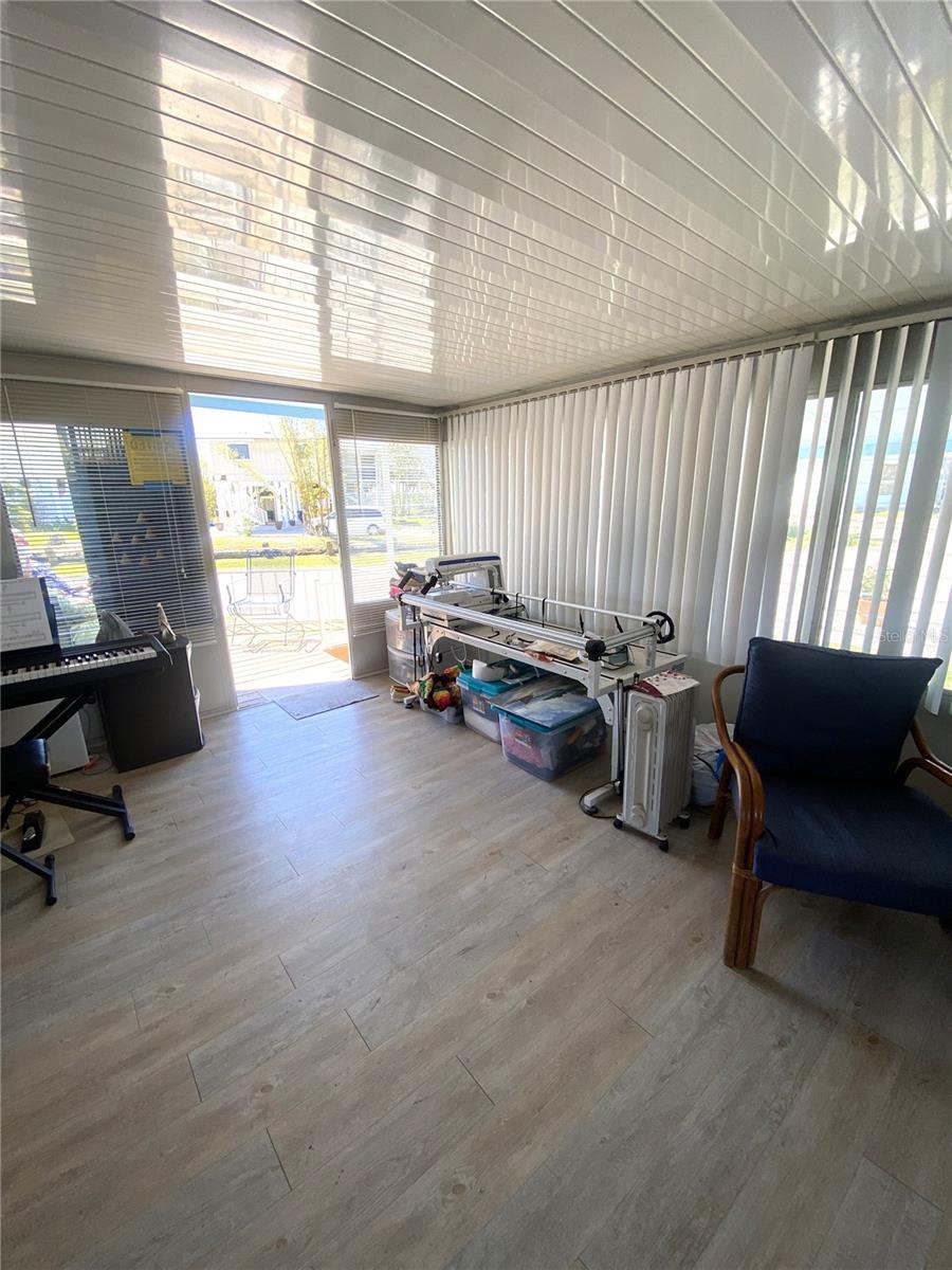 TRAILER ESTATES FOURTH ADD - Residential