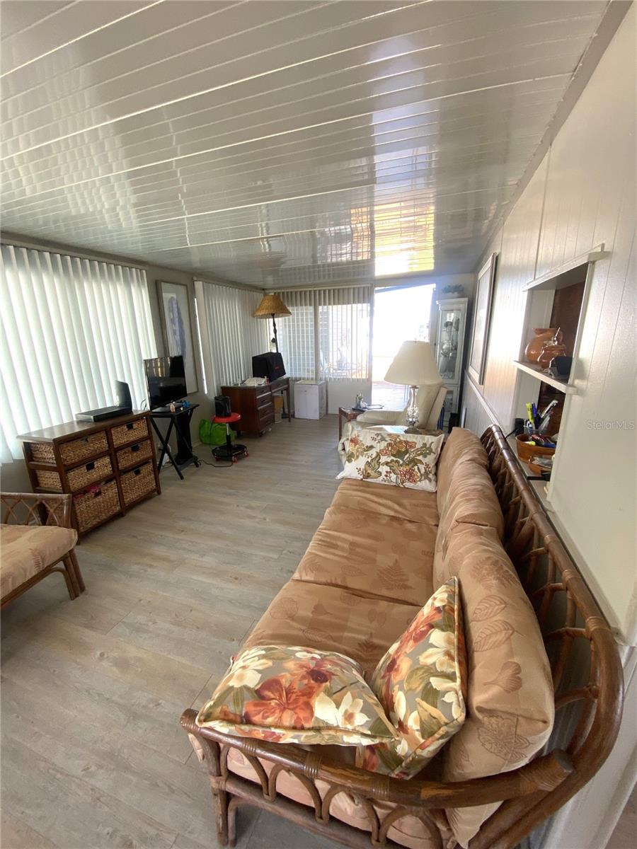 TRAILER ESTATES FOURTH ADD - Residential