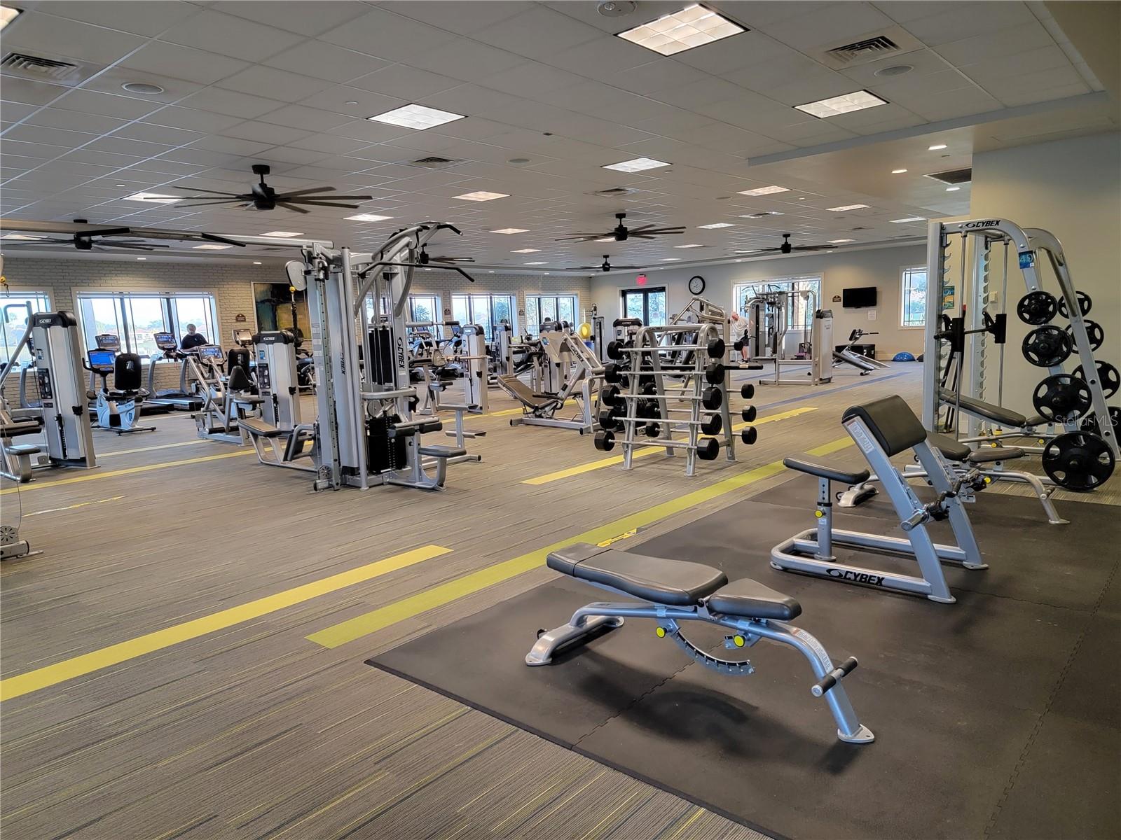 VALENCIA LAKES TR P - Residential