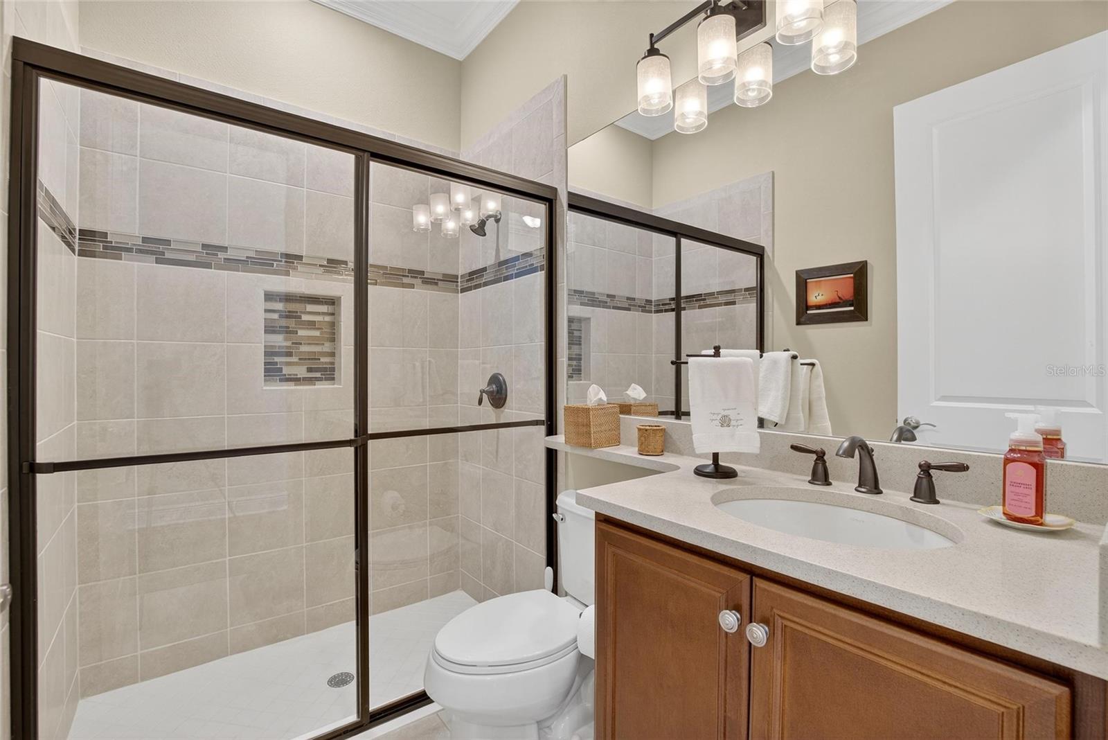VALENCIA LAKES TR P - Residential