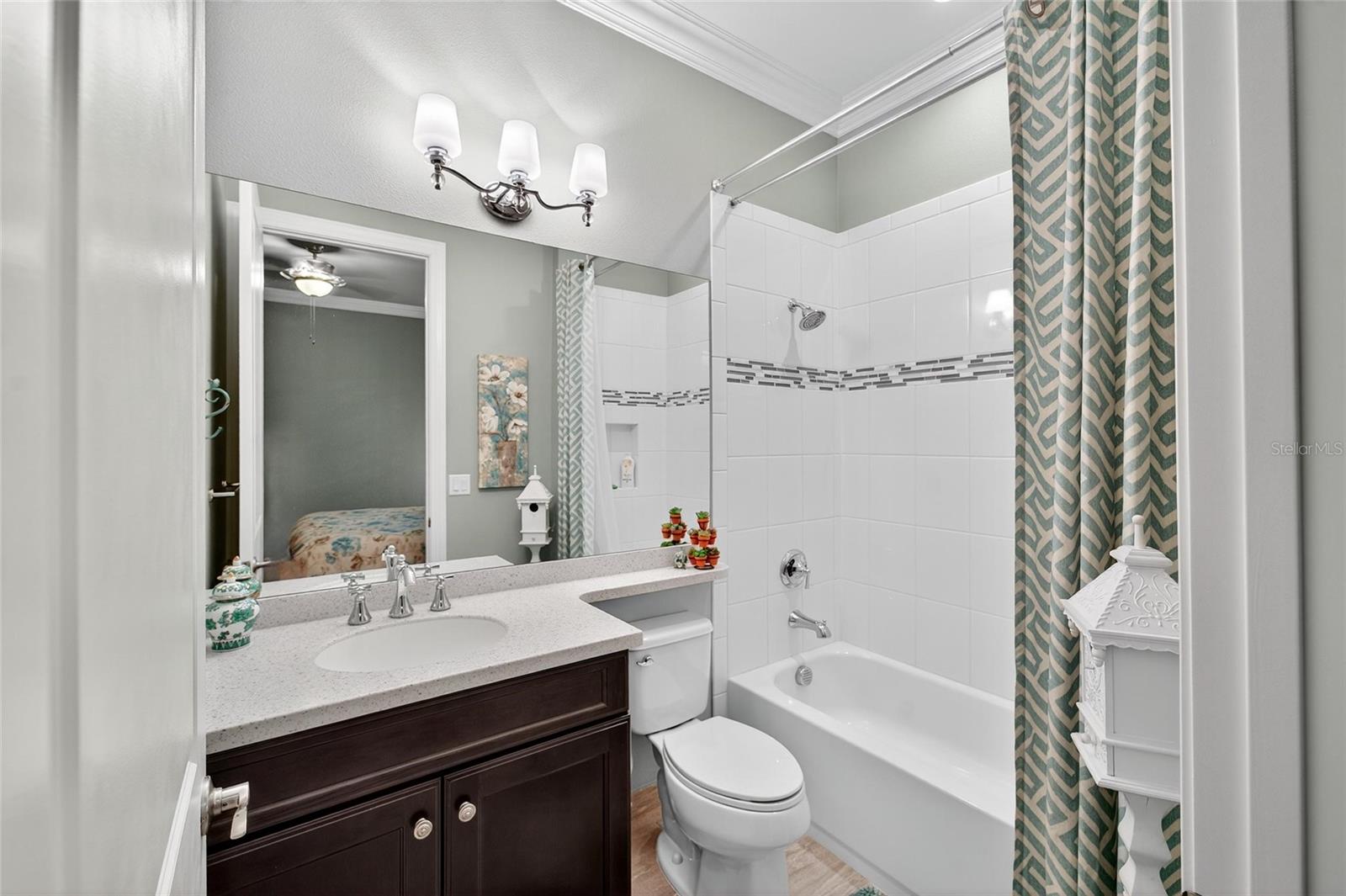 VALENCIA LAKES TR P - Residential
