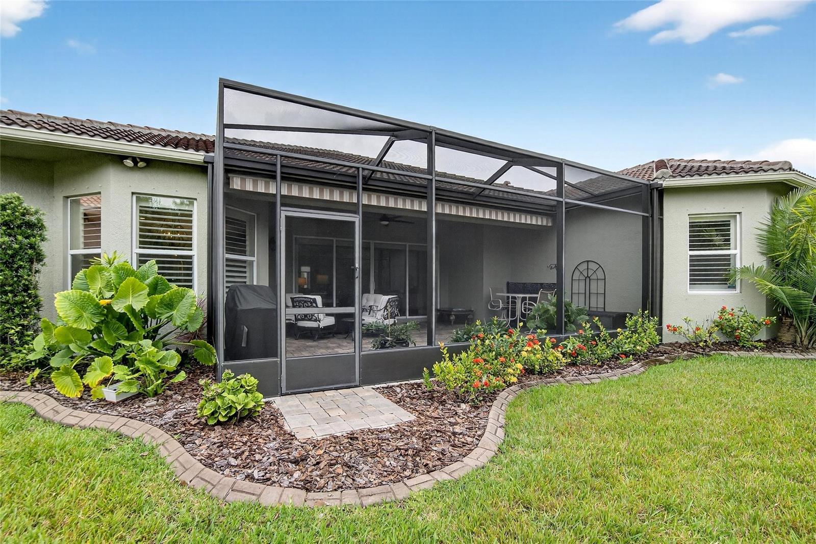 VALENCIA LAKES TR P - Residential
