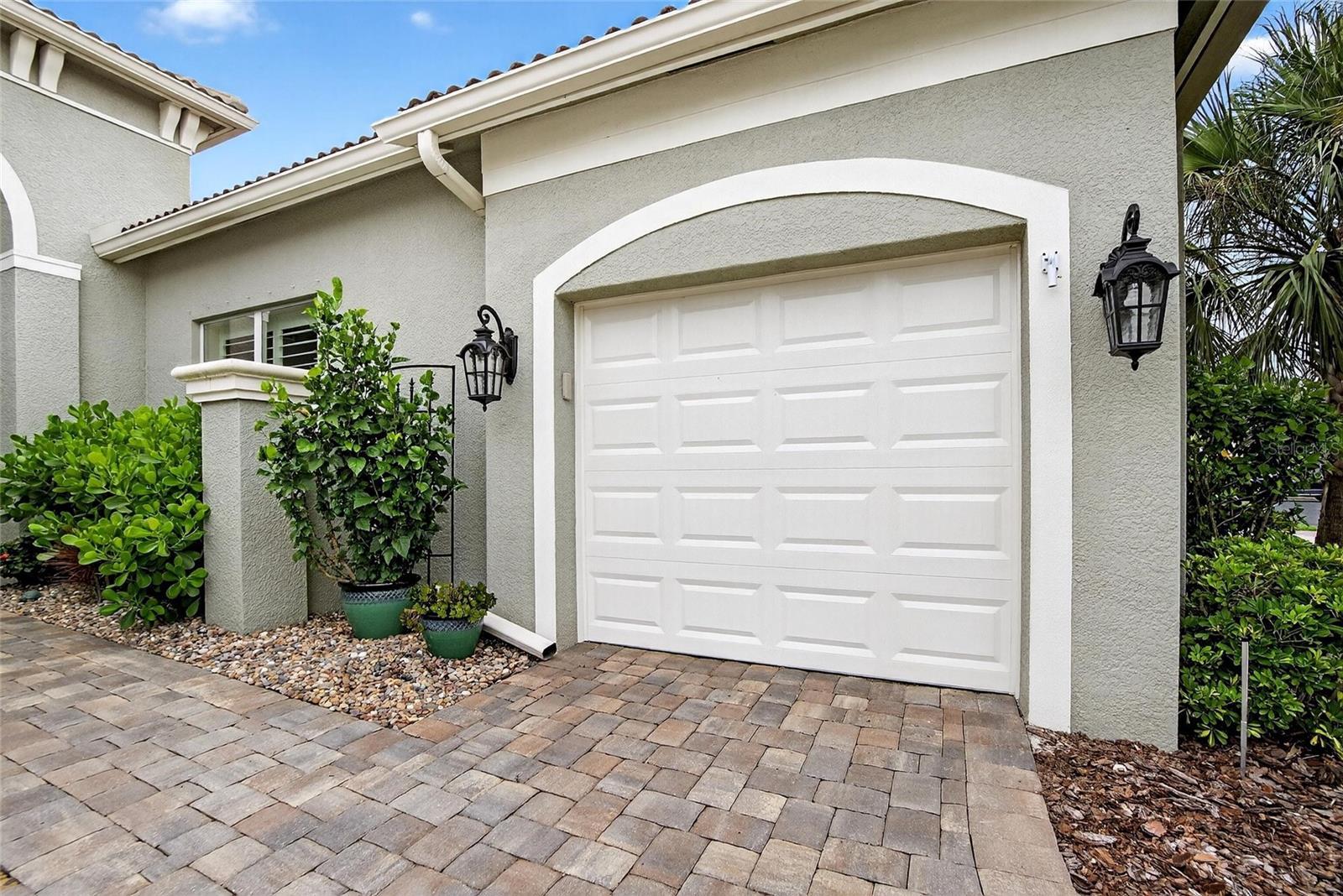 VALENCIA LAKES TR P - Residential