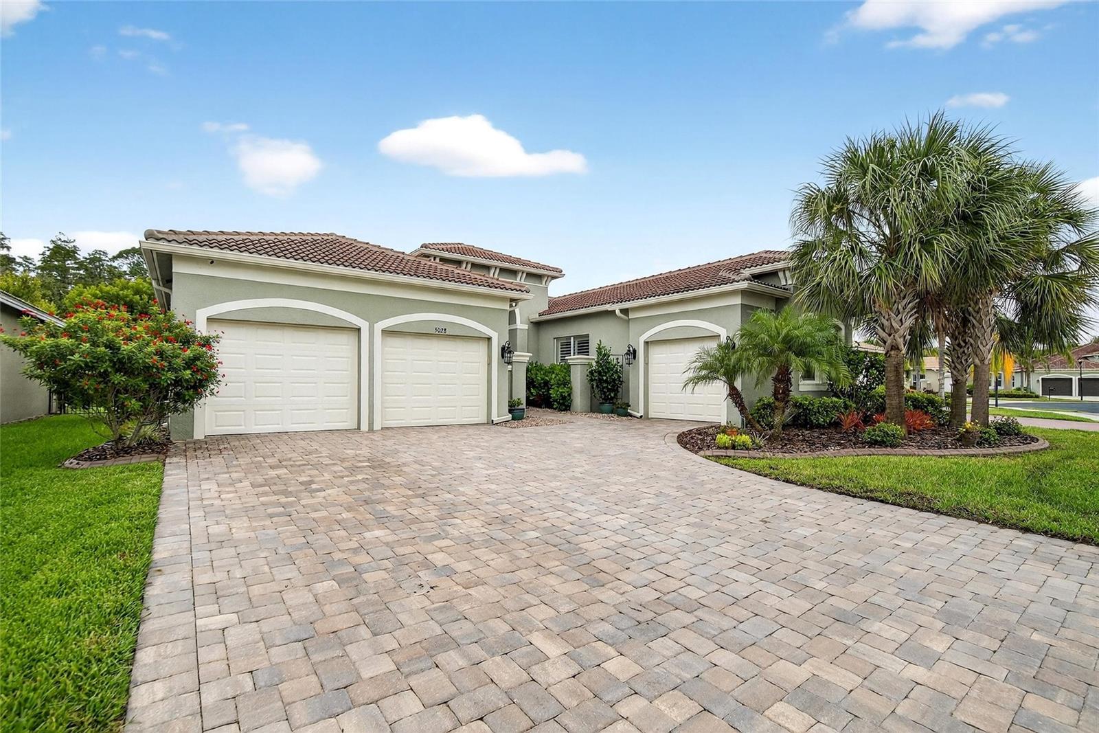 VALENCIA LAKES TR P - Residential