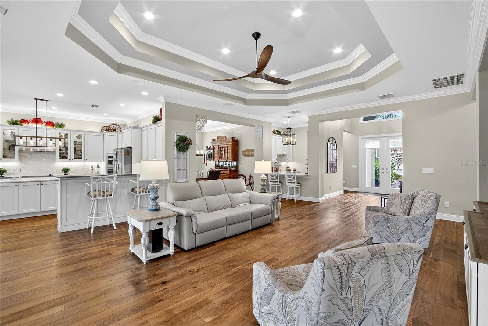 VALENCIA LAKES TR P - Residential
