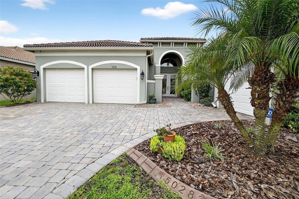 Photo of 5028 Emerald Isle Drive, Wimauma, FL 33598 (MLS # TB8425740)