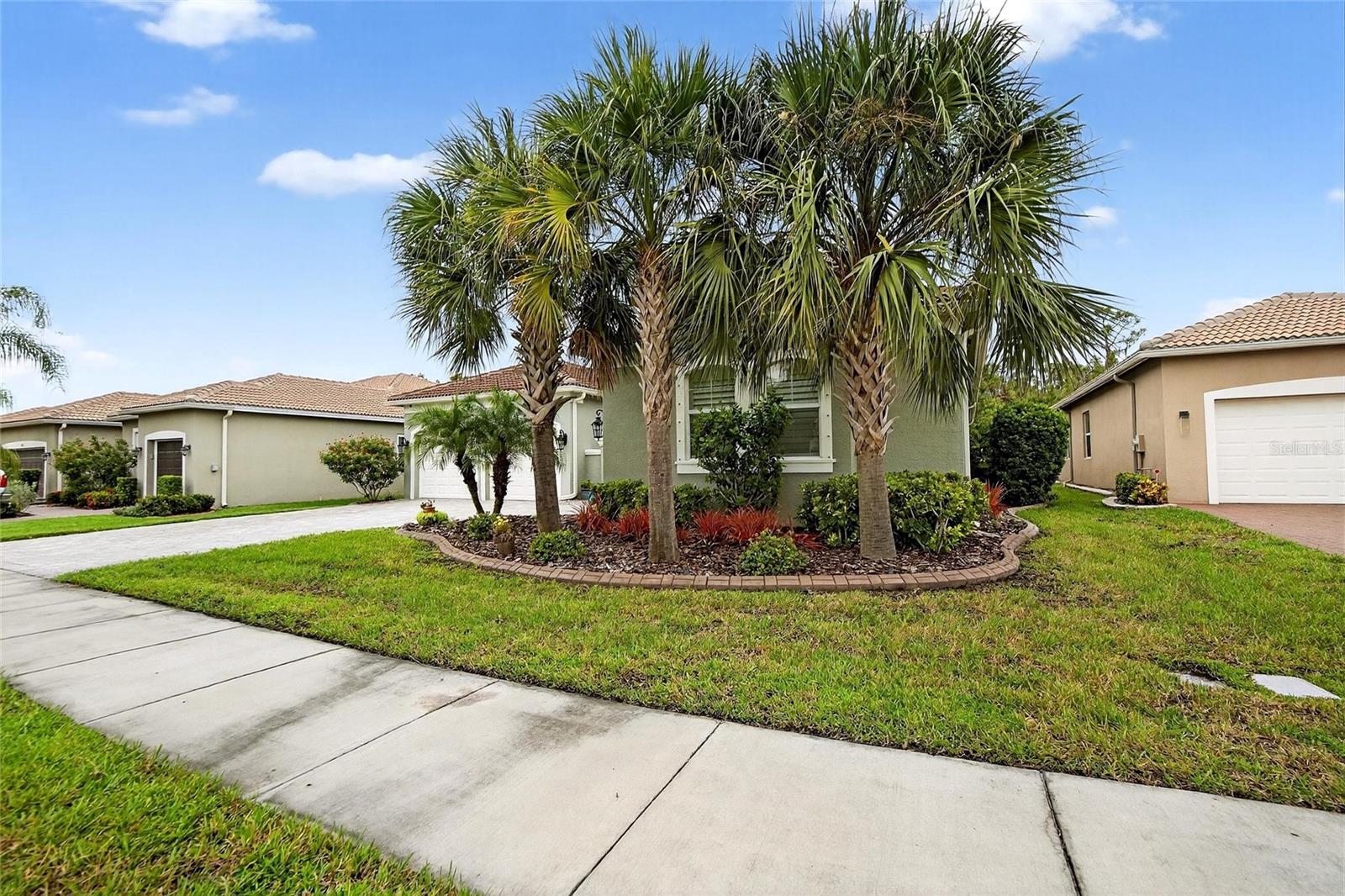 VALENCIA LAKES TR P - Residential