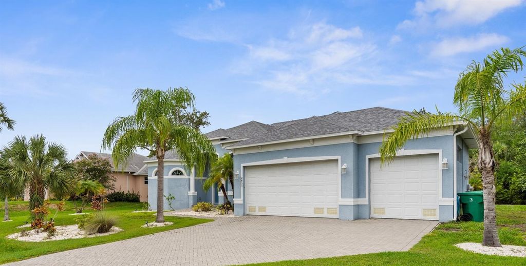 Photo of 2453 Harbour Drive, Punta Gorda, FL 33983 (MLS # C7512052)