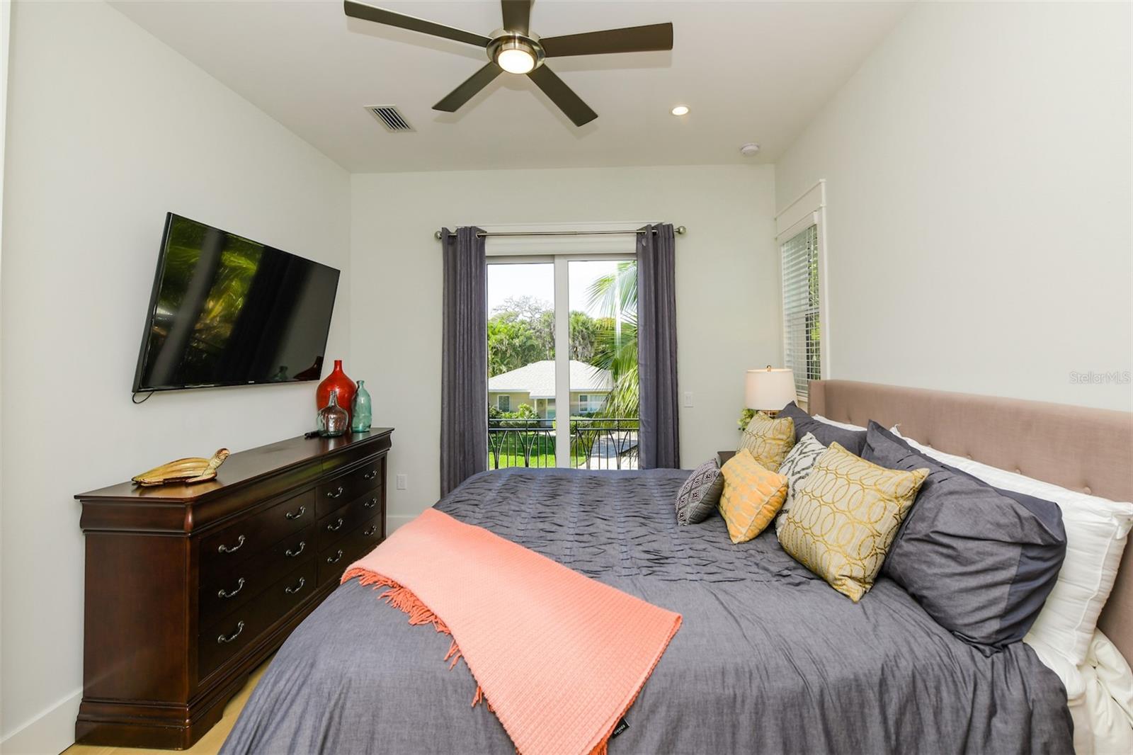 GULF VIEW SUB OF ANNA MARIA KEY - Residential