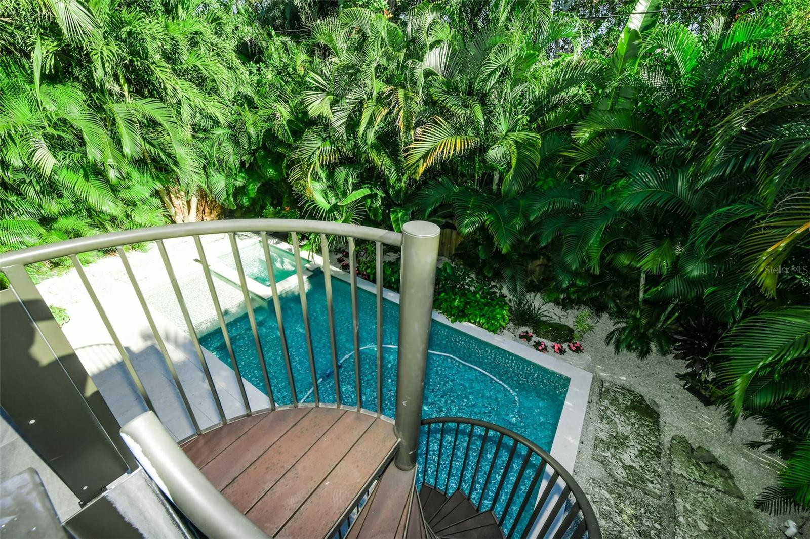 GULF VIEW SUB OF ANNA MARIA KEY - Residential