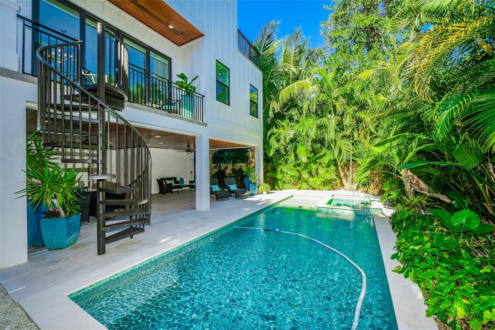 GULF VIEW SUB OF ANNA MARIA KEY - Residential