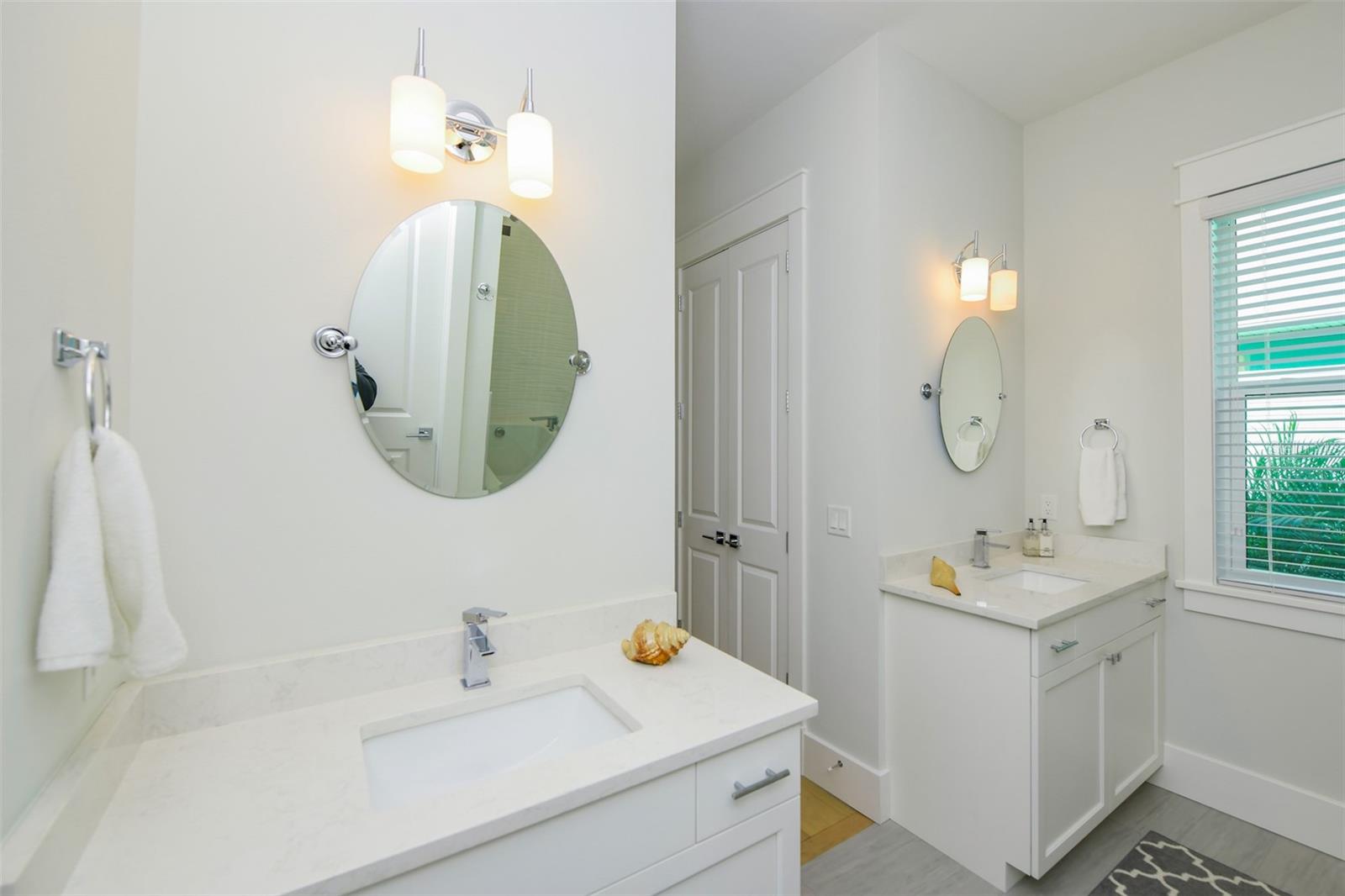 GULF VIEW SUB OF ANNA MARIA KEY - Residential