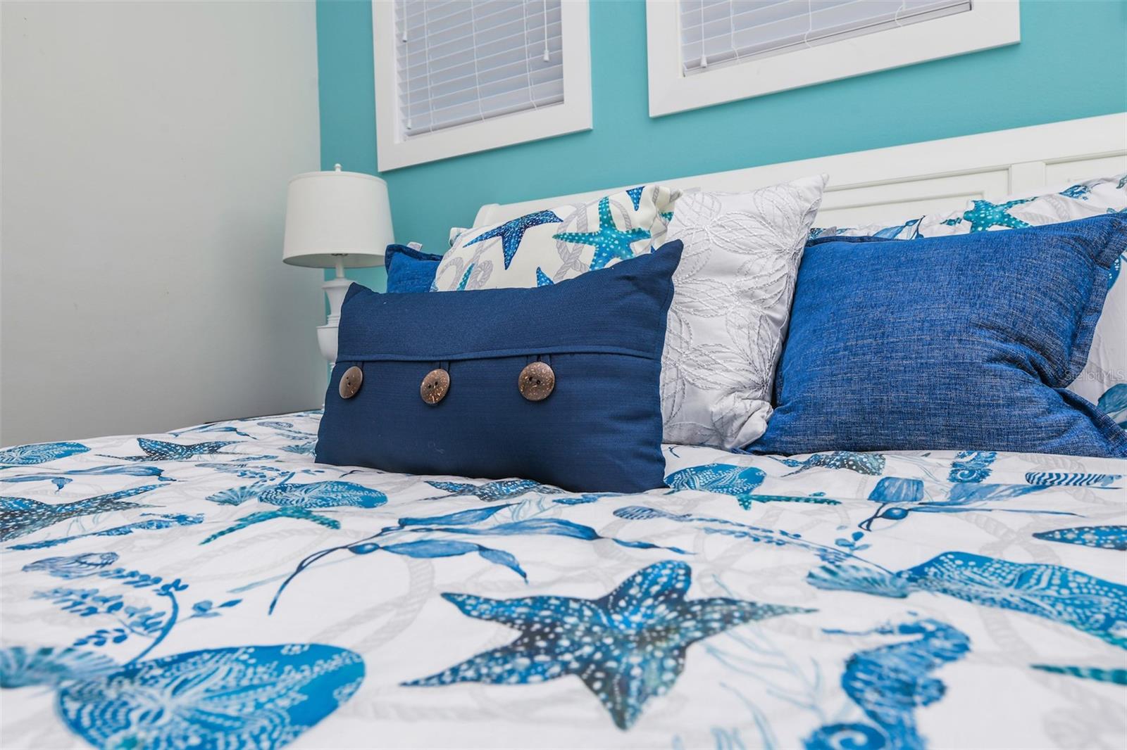 GULF VIEW SUB OF ANNA MARIA KEY - Residential