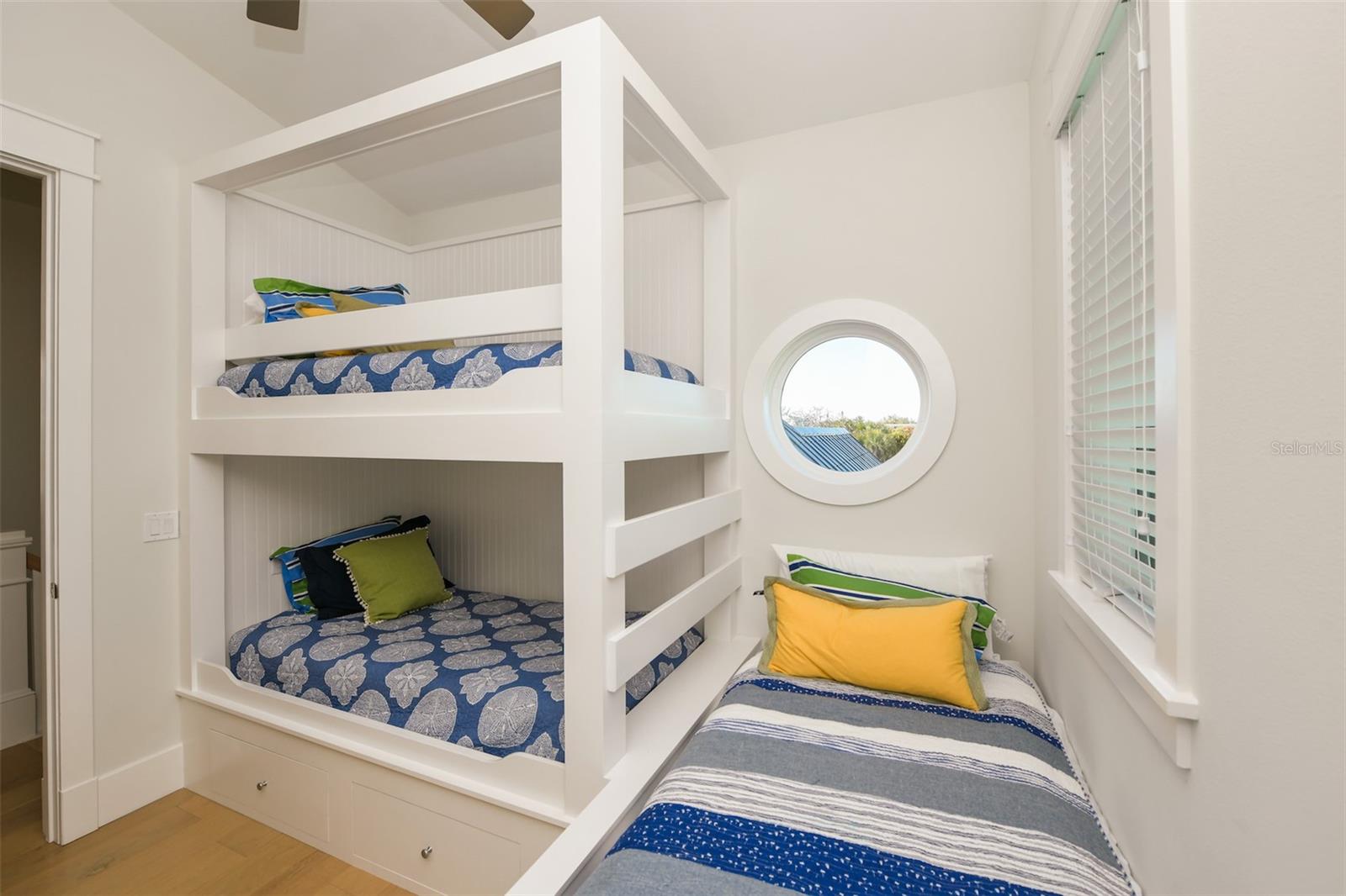 GULF VIEW SUB OF ANNA MARIA KEY - Residential