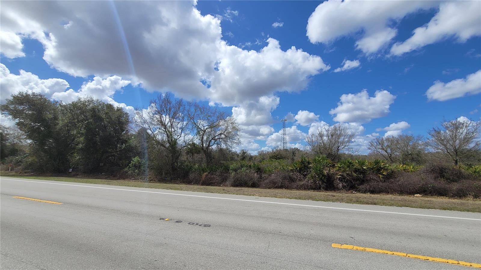 MEADOWS/ARCADIA - Land