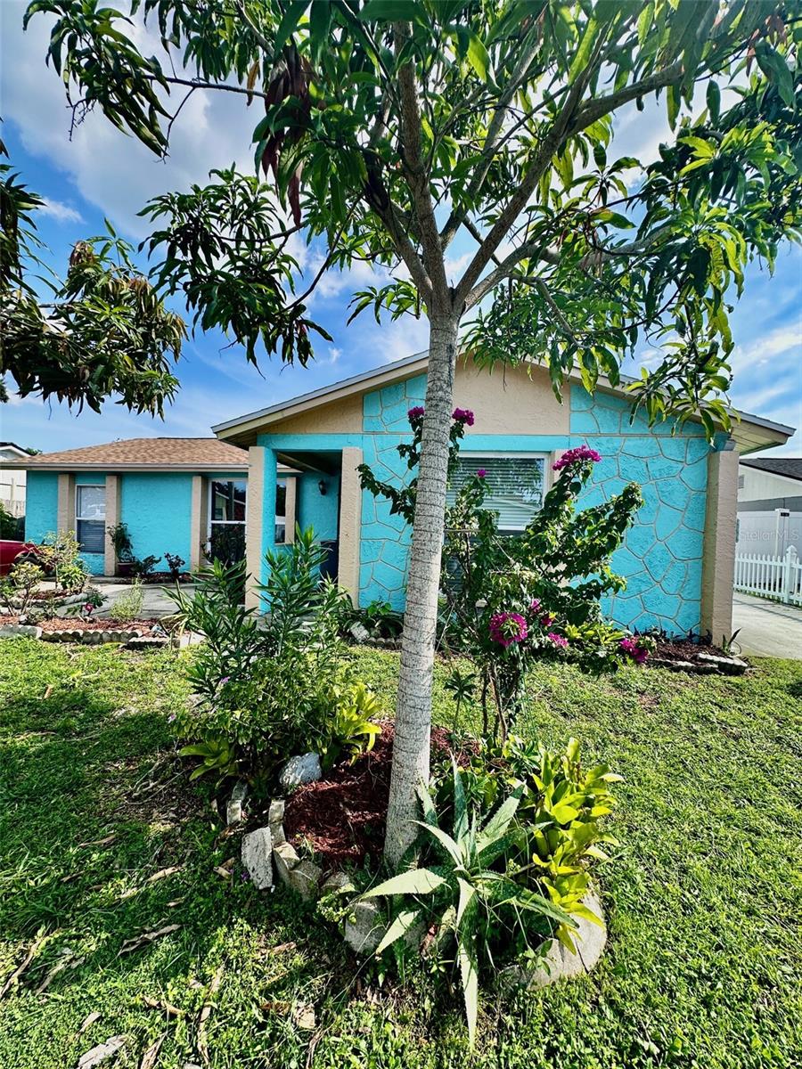 10116 WHEATLEY HILLS COURT