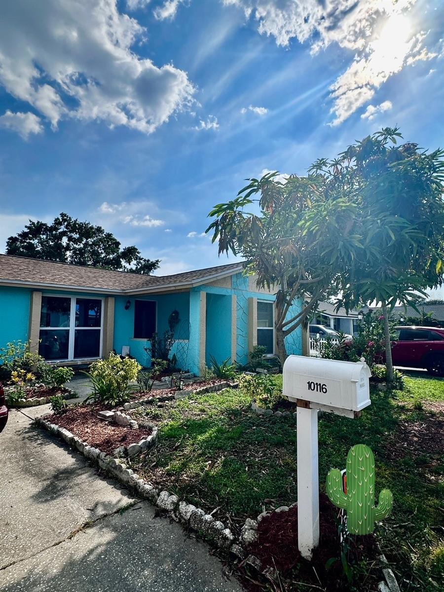 10116 WHEATLEY HILLS COURT