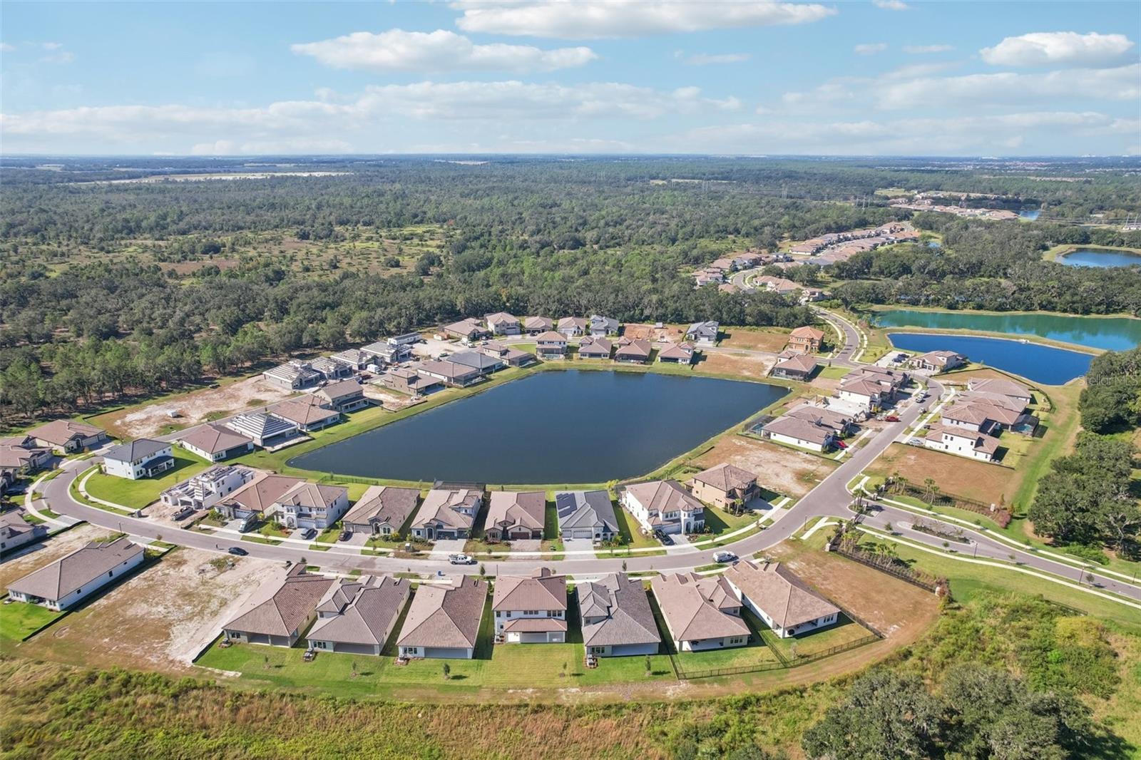 HINTON HAWKSTONE - Residential