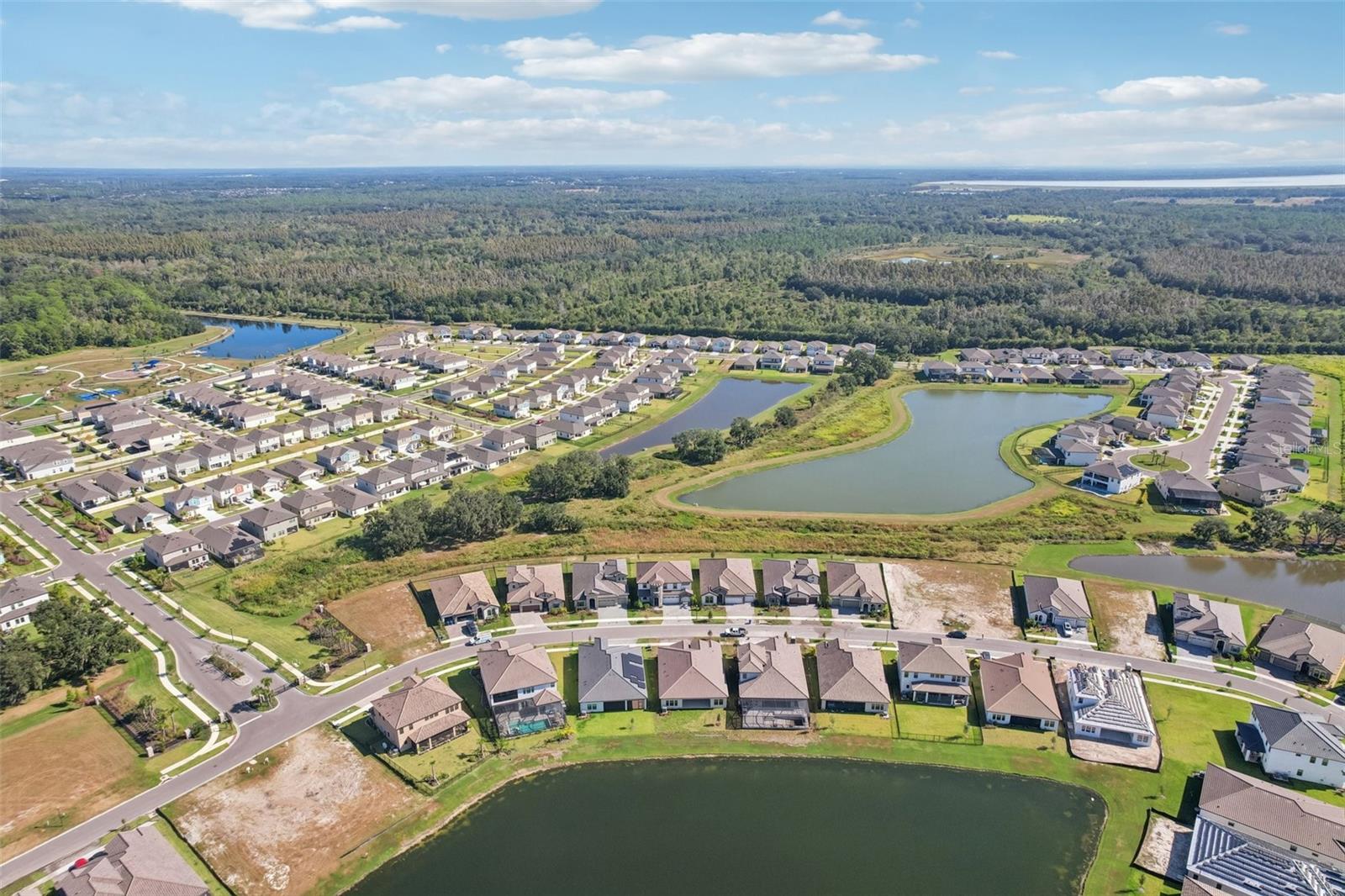 HINTON HAWKSTONE - Residential