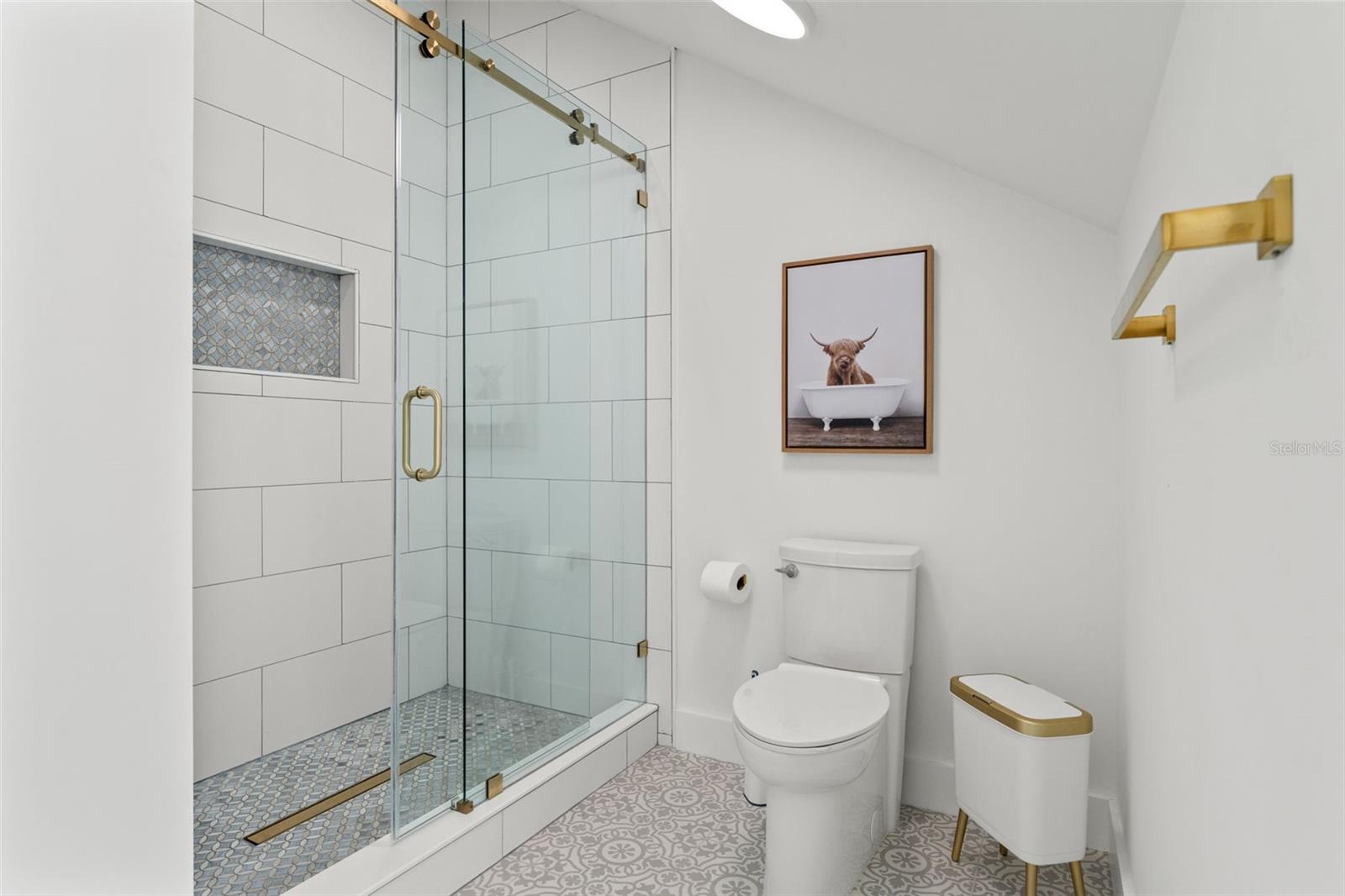 ACERAGE - Residential