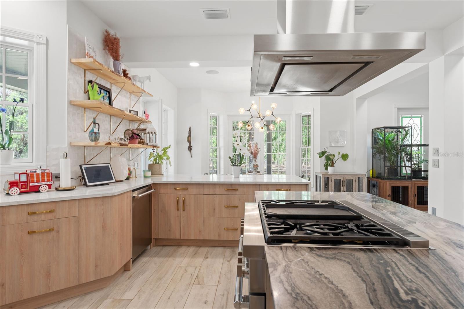 ACERAGE - Residential