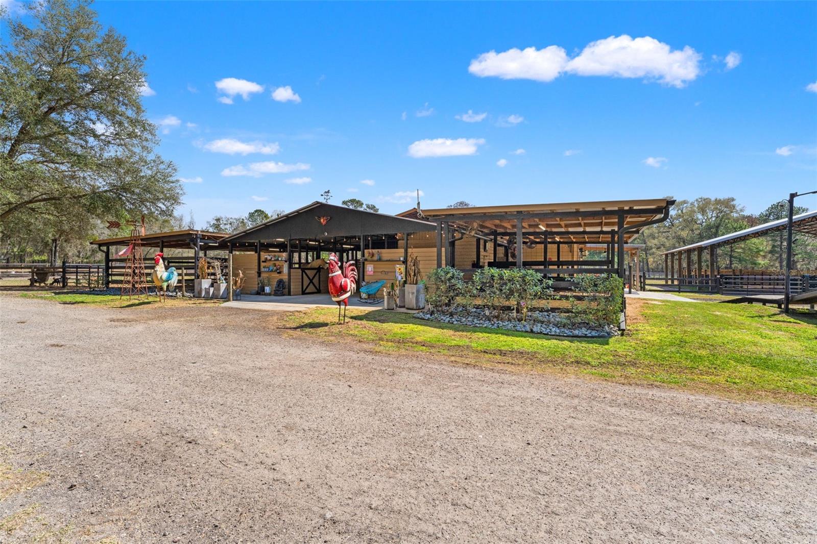 ACERAGE - Residential