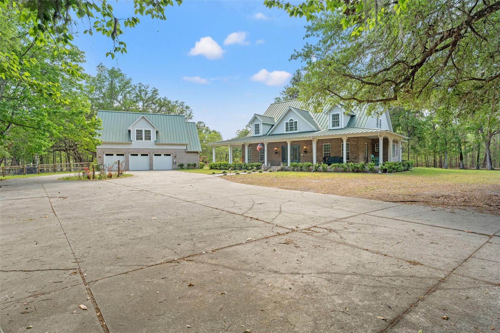 ACERAGE - Residential