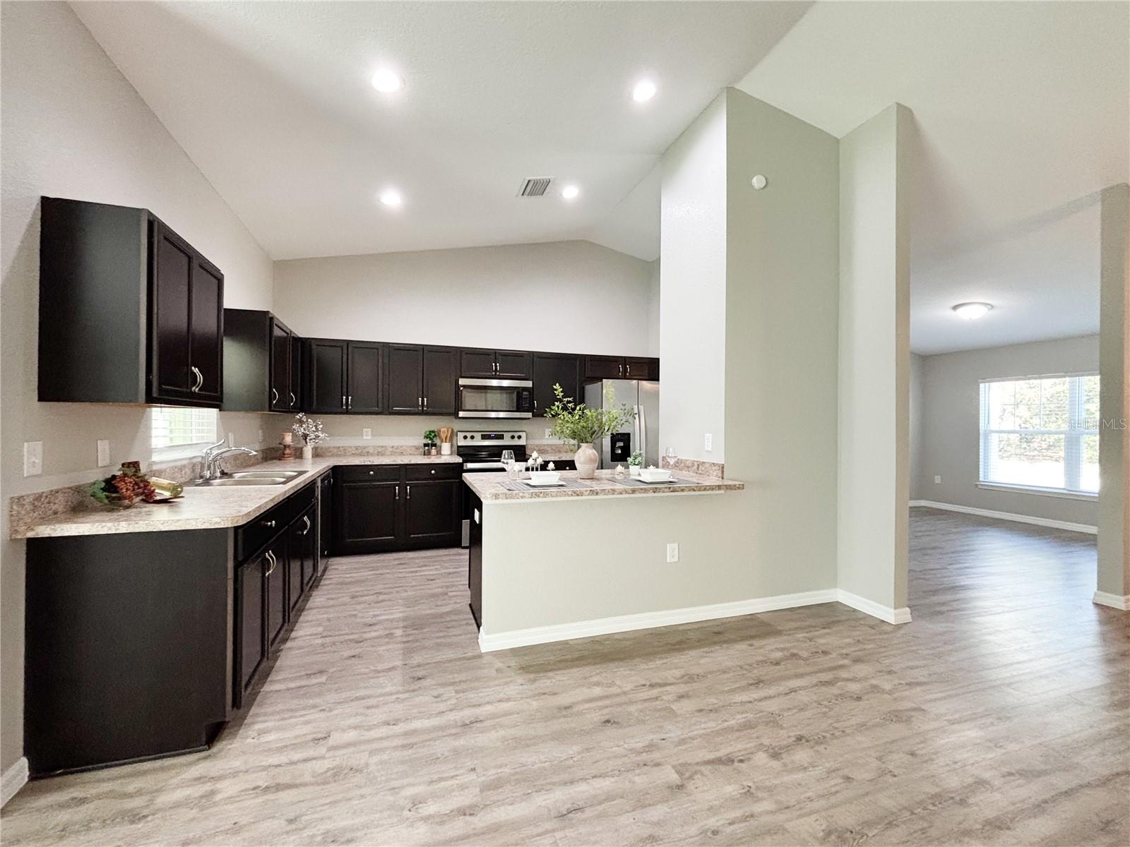 MARION OAKS UN NINE - Residential