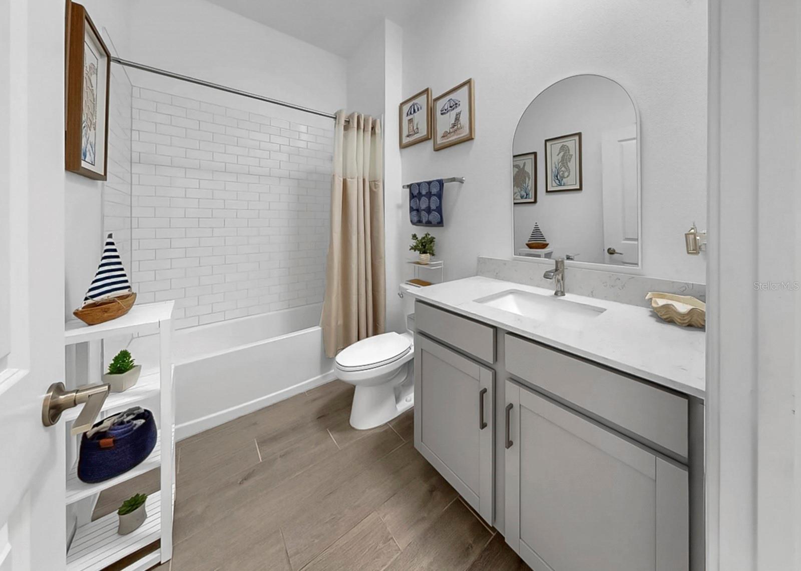 TRIPLE CRK VILLAGE R - Residential