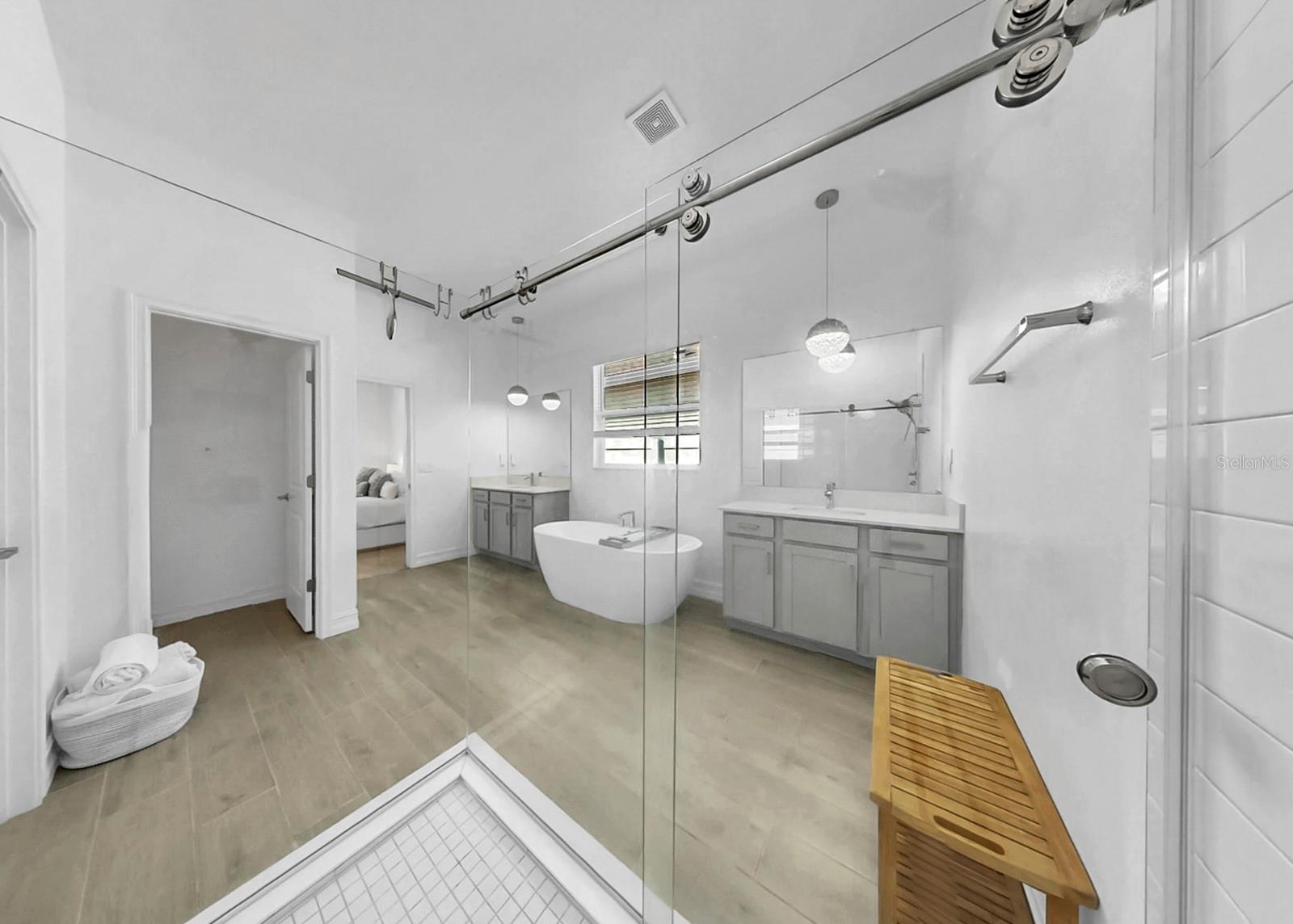 TRIPLE CRK VILLAGE R - Residential