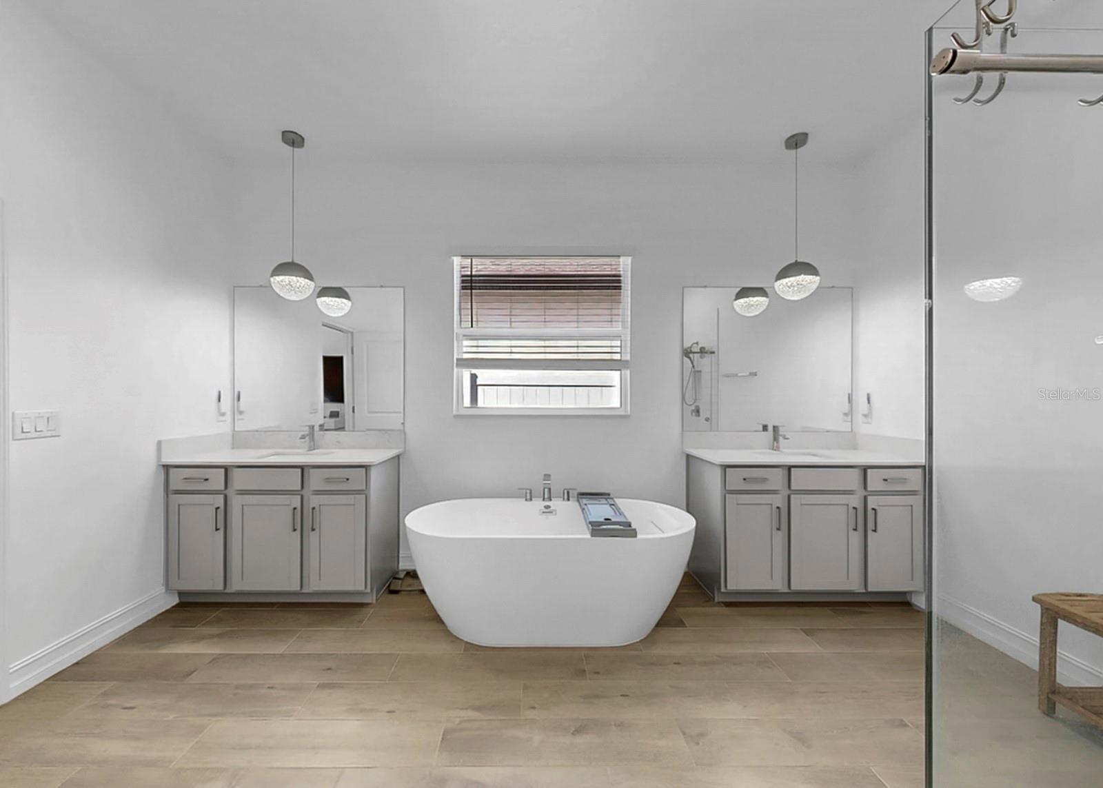 TRIPLE CRK VILLAGE R - Residential