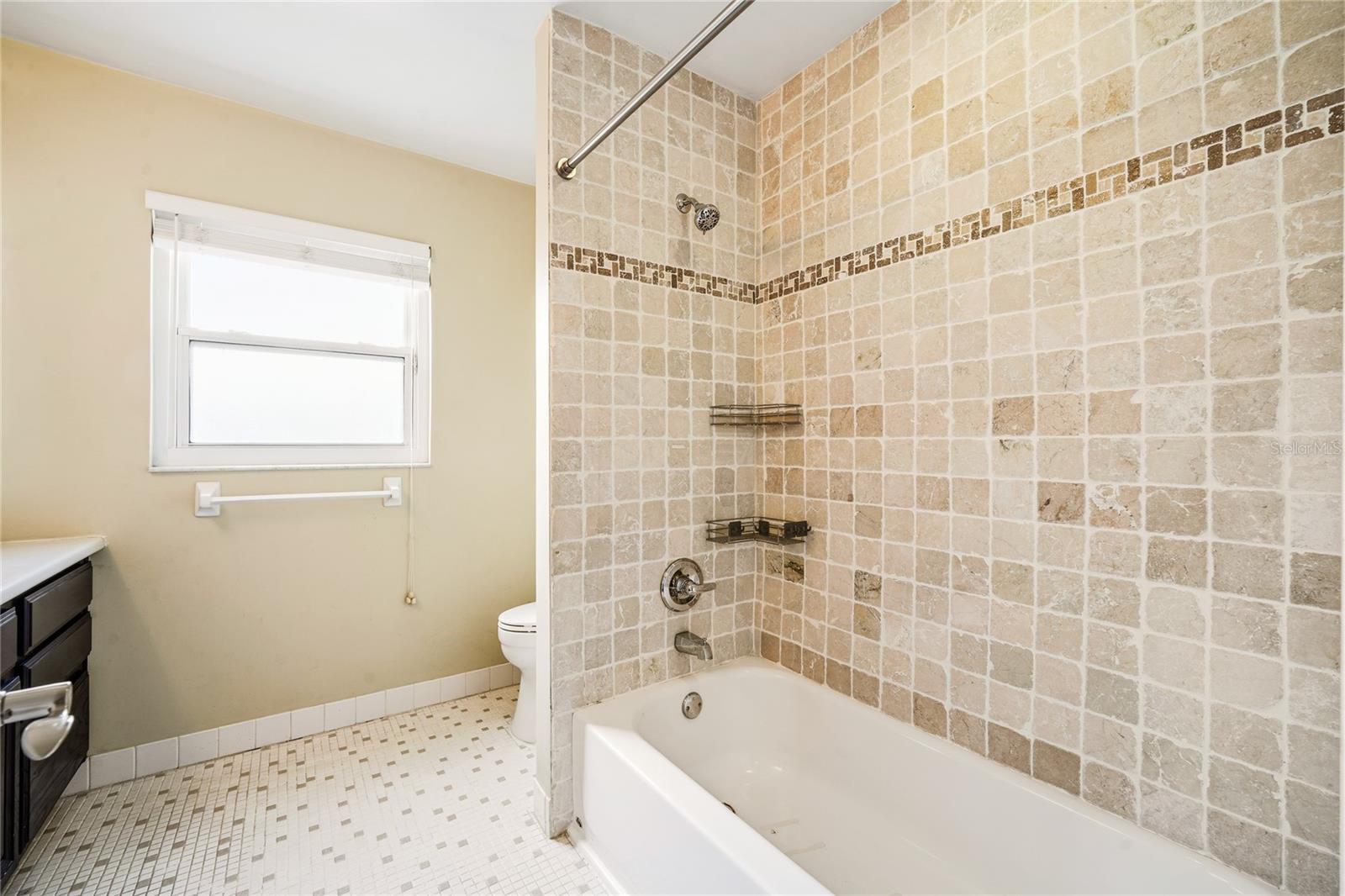 SHENANDOAH PARK 4TH ADD - Residential Lease