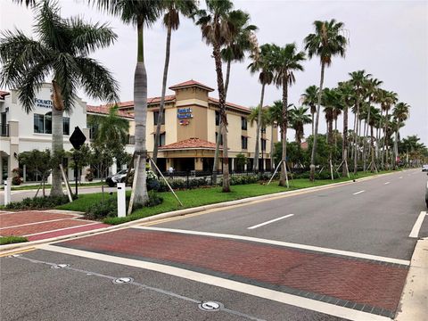 A home in VENICE