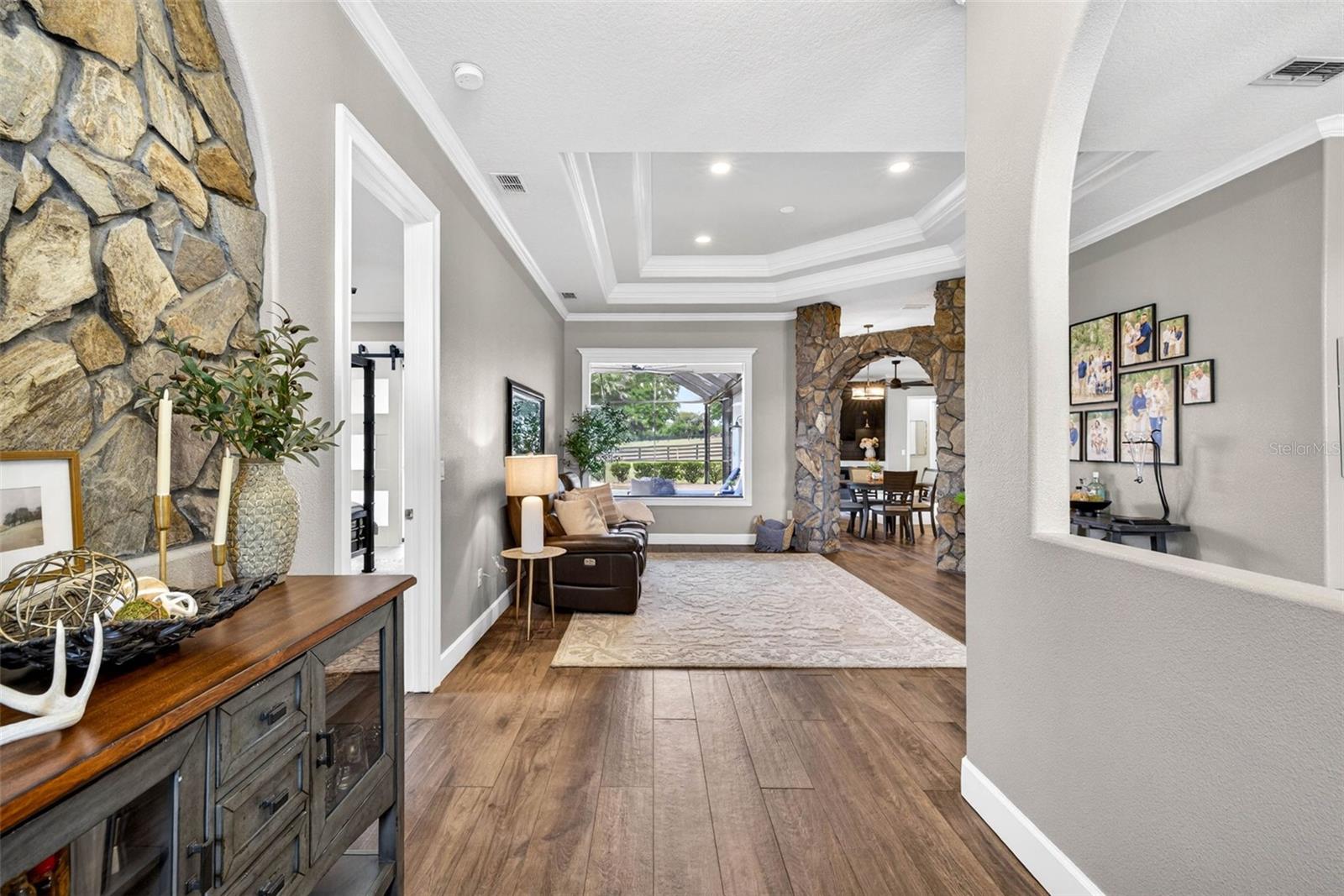 11311 GRANDVIEW DRIVE