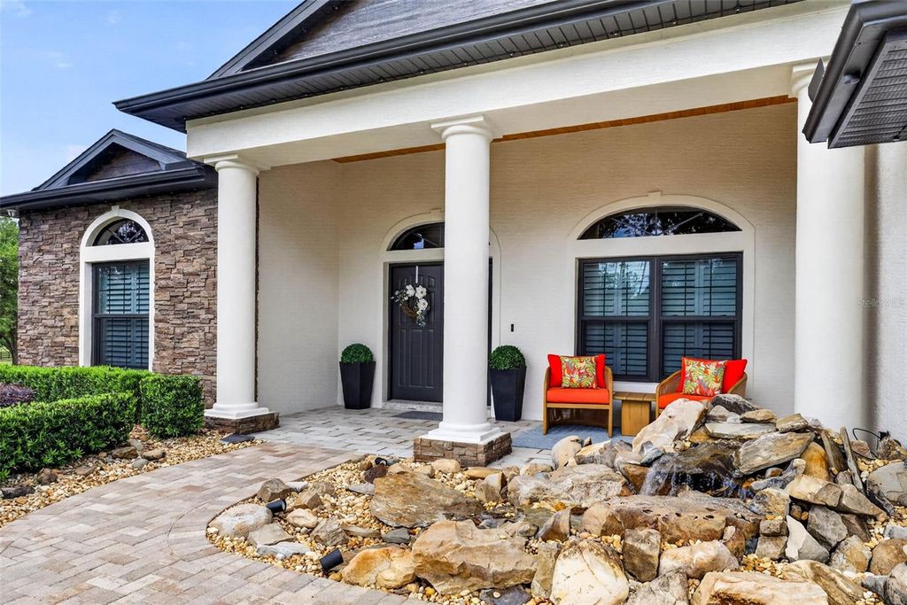 Photo of 11311 Grandview Drive, Dade City, FL 33525 (MLS # TB8501349)