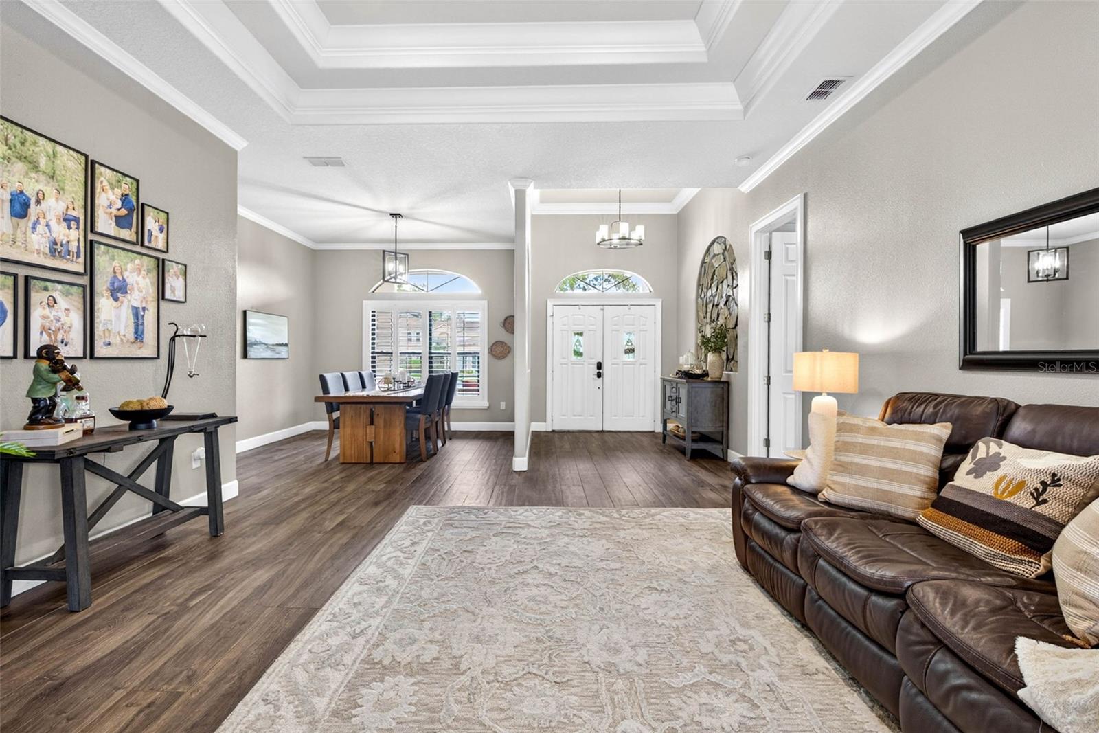 GRANDVIEW GROVE - Residential